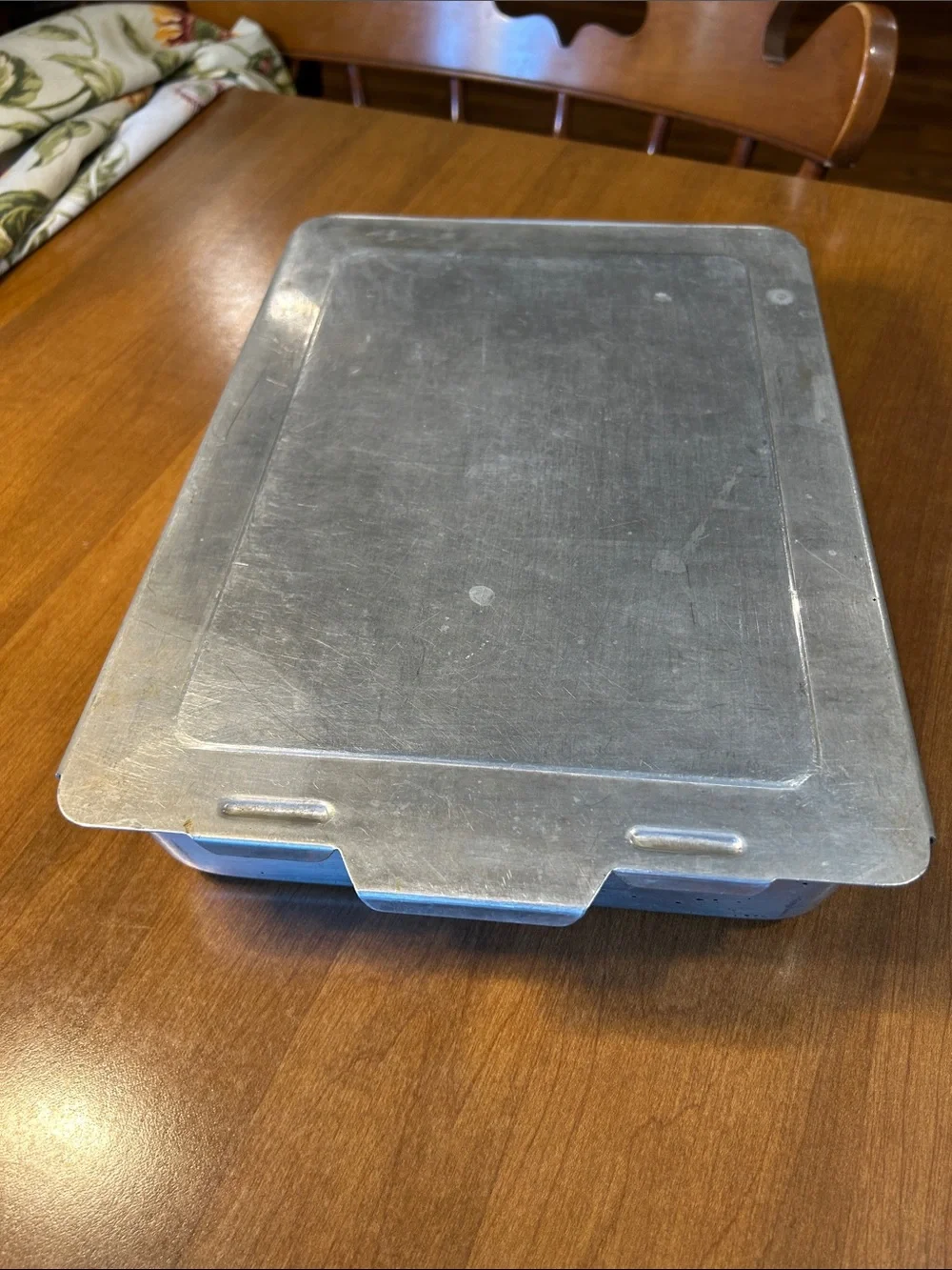 Vintage Mirro 13” x 9” Aluminum cake pan with lid